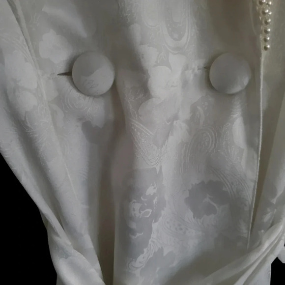 Victoria's Secret Vintage gold Label, floral sleepwear print maxi robe size  M/L - Picture 6 of 10